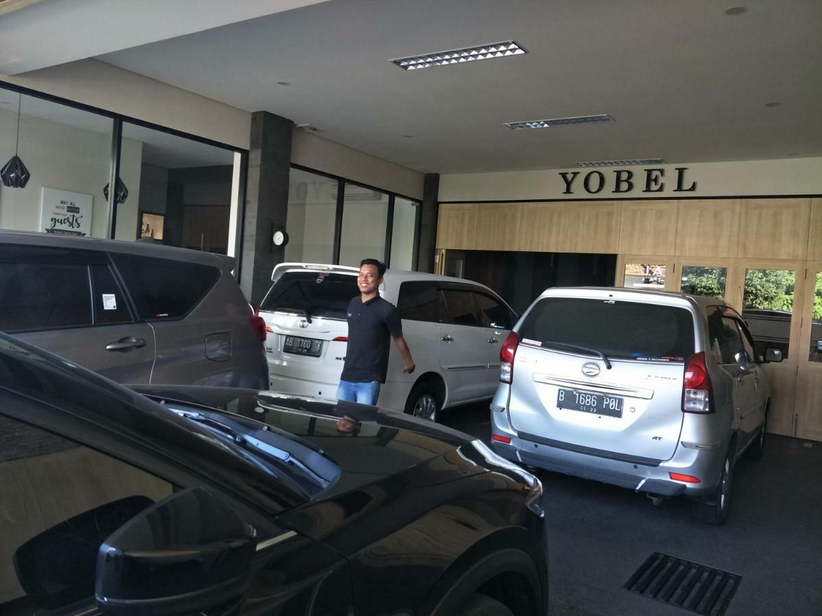 Yobel Hotel Джок'якарта Екстер'єр фото